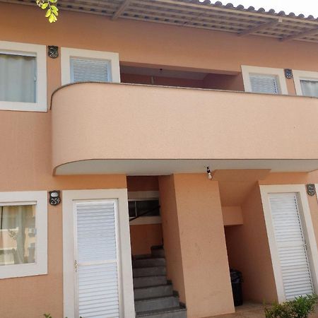 Di Roma Fiori Βίλα Caldas Novas Εξωτερικό φωτογραφία